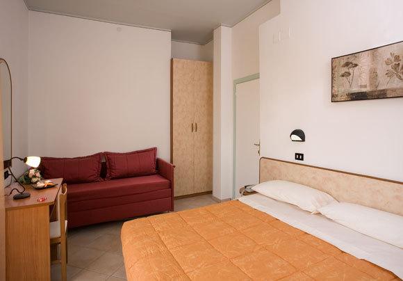 Hotel Verdemare リミニ エクステリア 写真